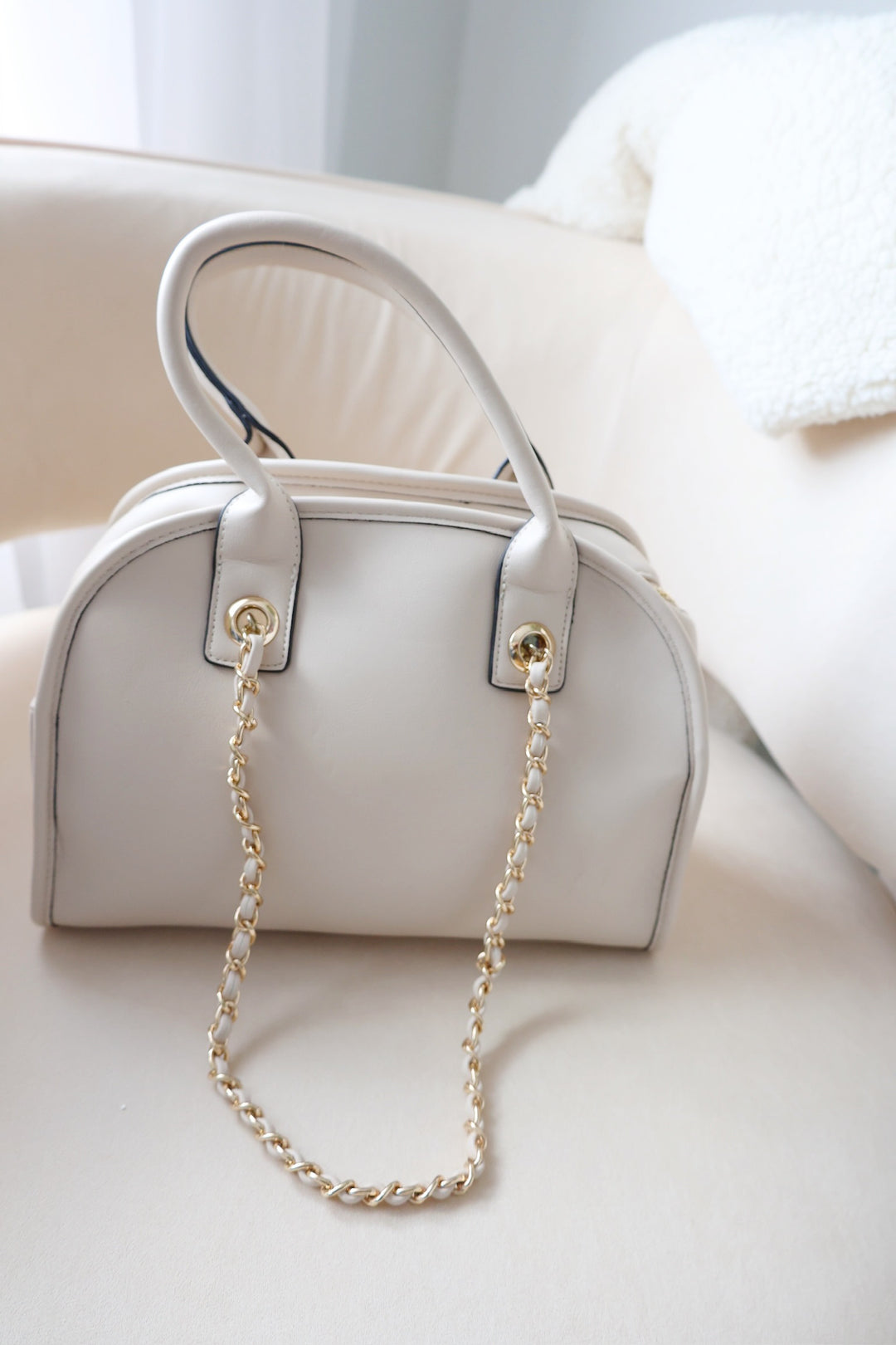 Beth Dome Satchel -Off White (FINAL SALE)