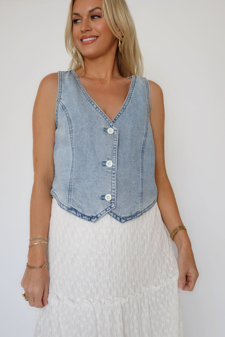 Mollie Vest