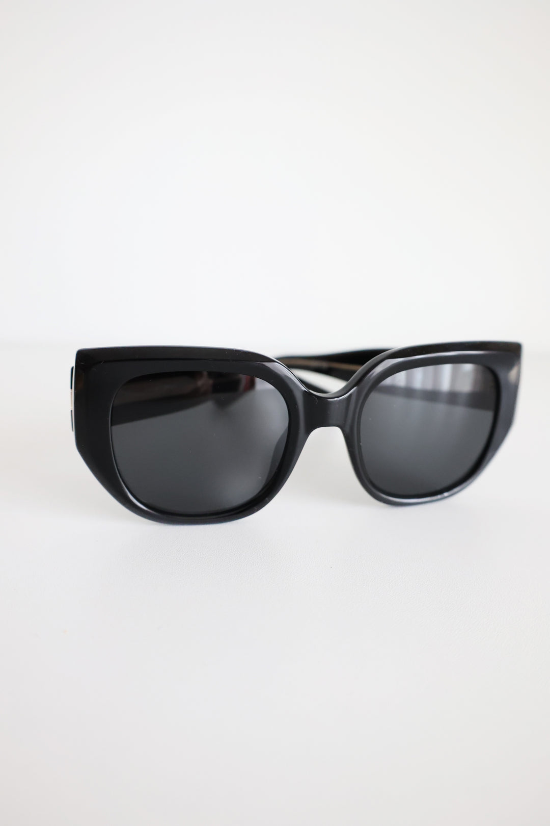 Quay - Busy Busy Sunglasses