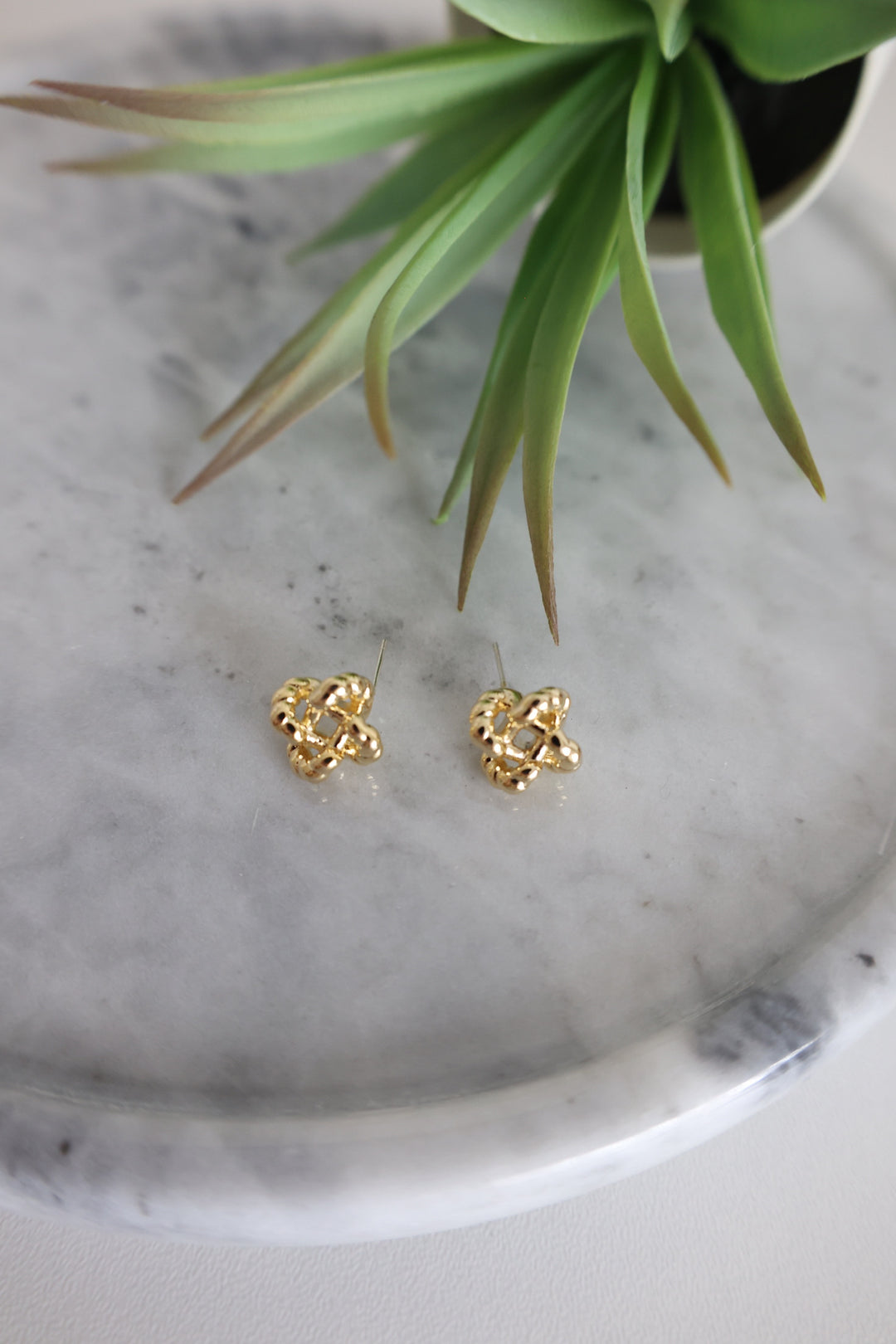 In A Knot Studs