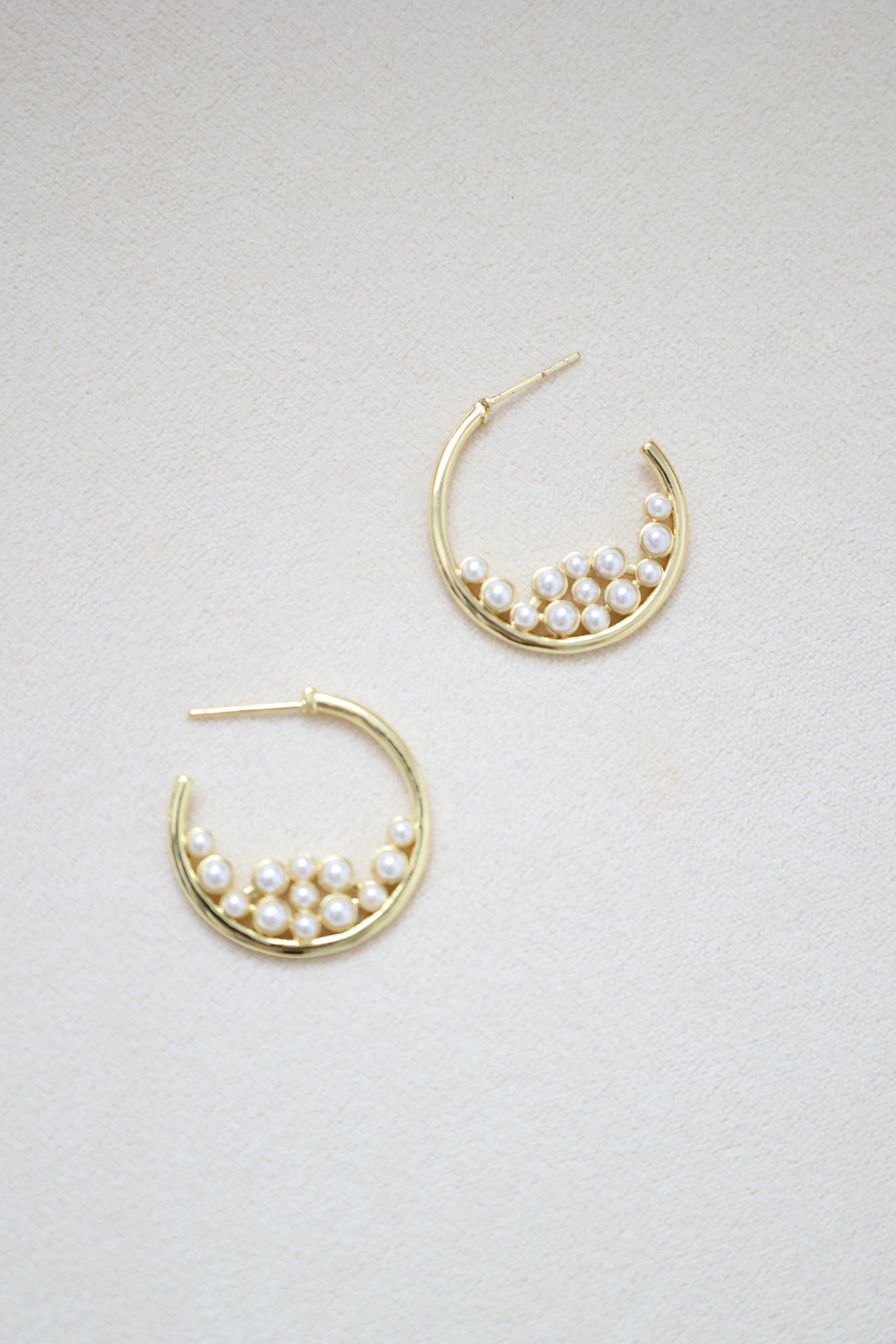 Halo Pearl Hoops