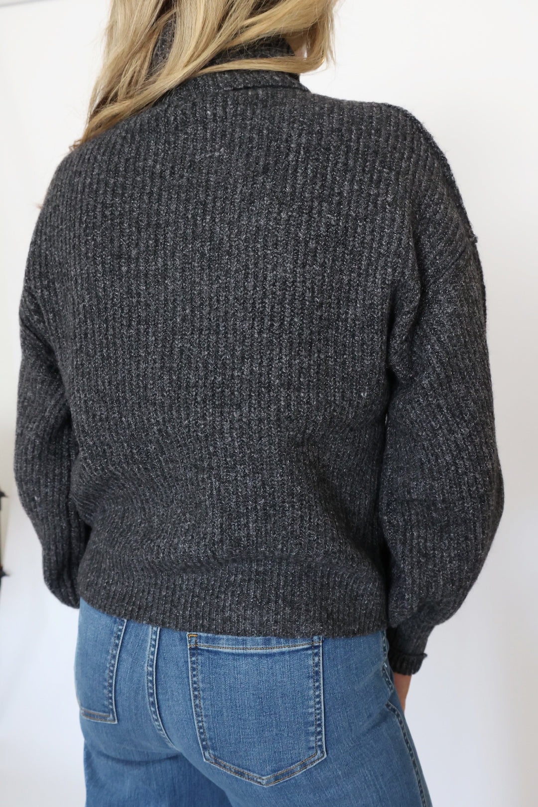 Ariana Sweater- Black (FINAL SALE)