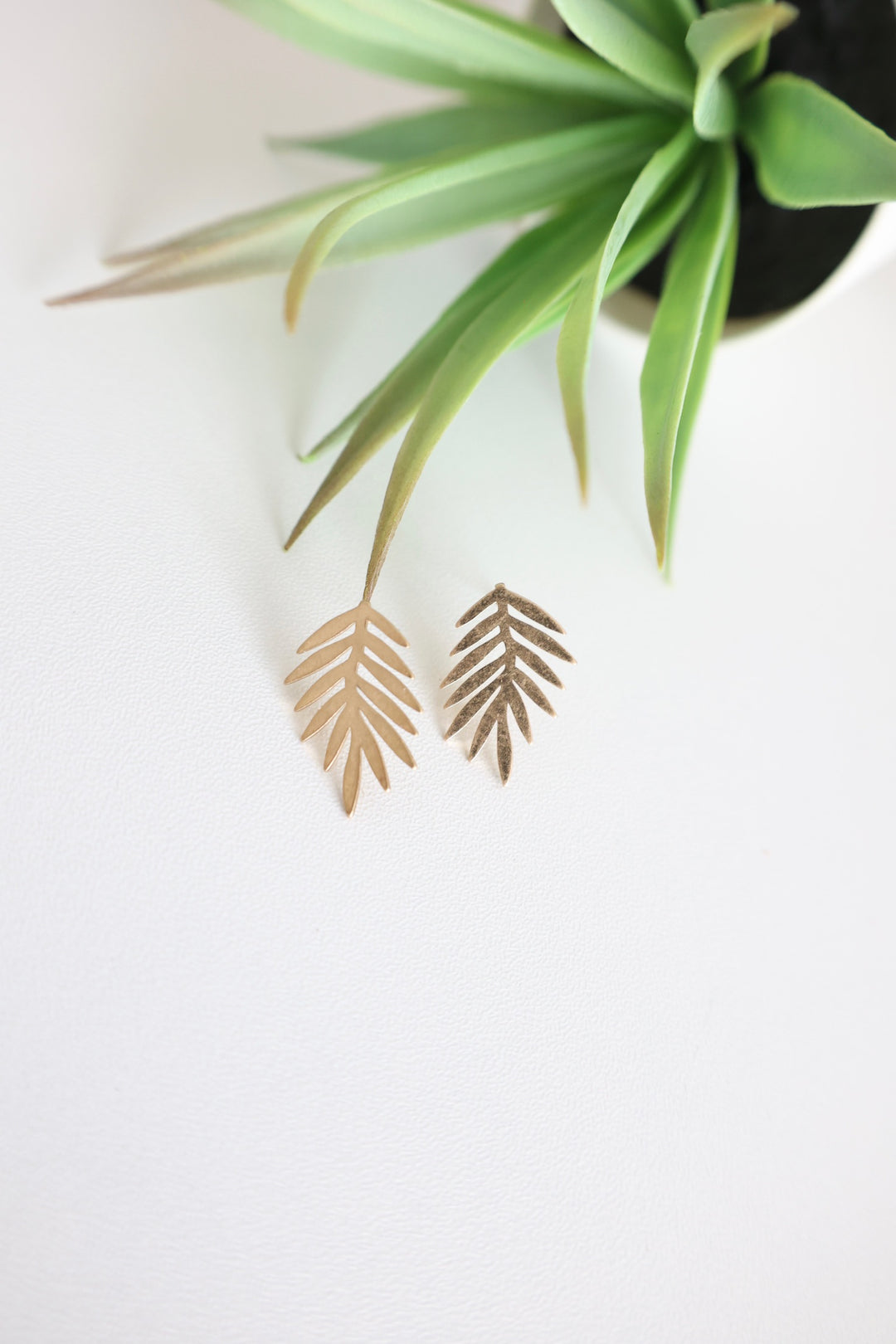Mini Palm Studs