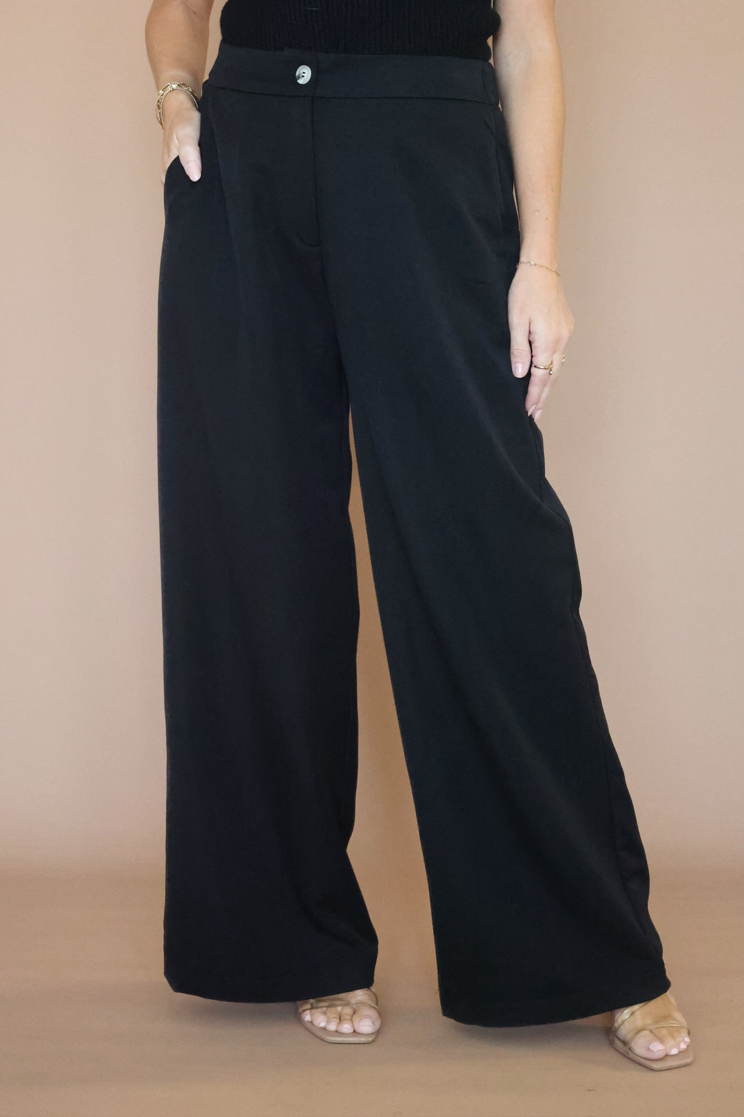 Sabrina Pant - Black