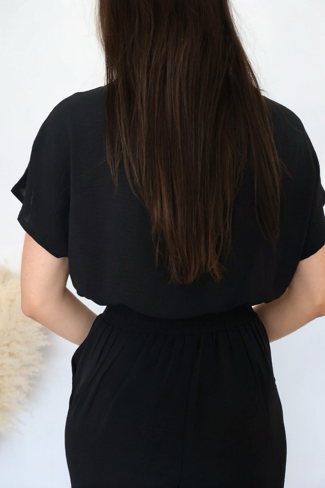 Market Find Top- Black (FINIAL SALE)