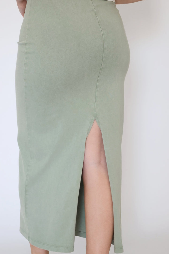Gail Midi Skirt - Avocado(final sale)