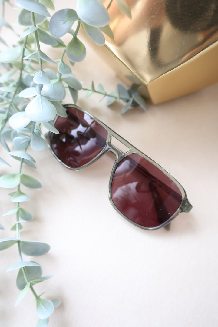 QUAY On The Fly Sunglasses