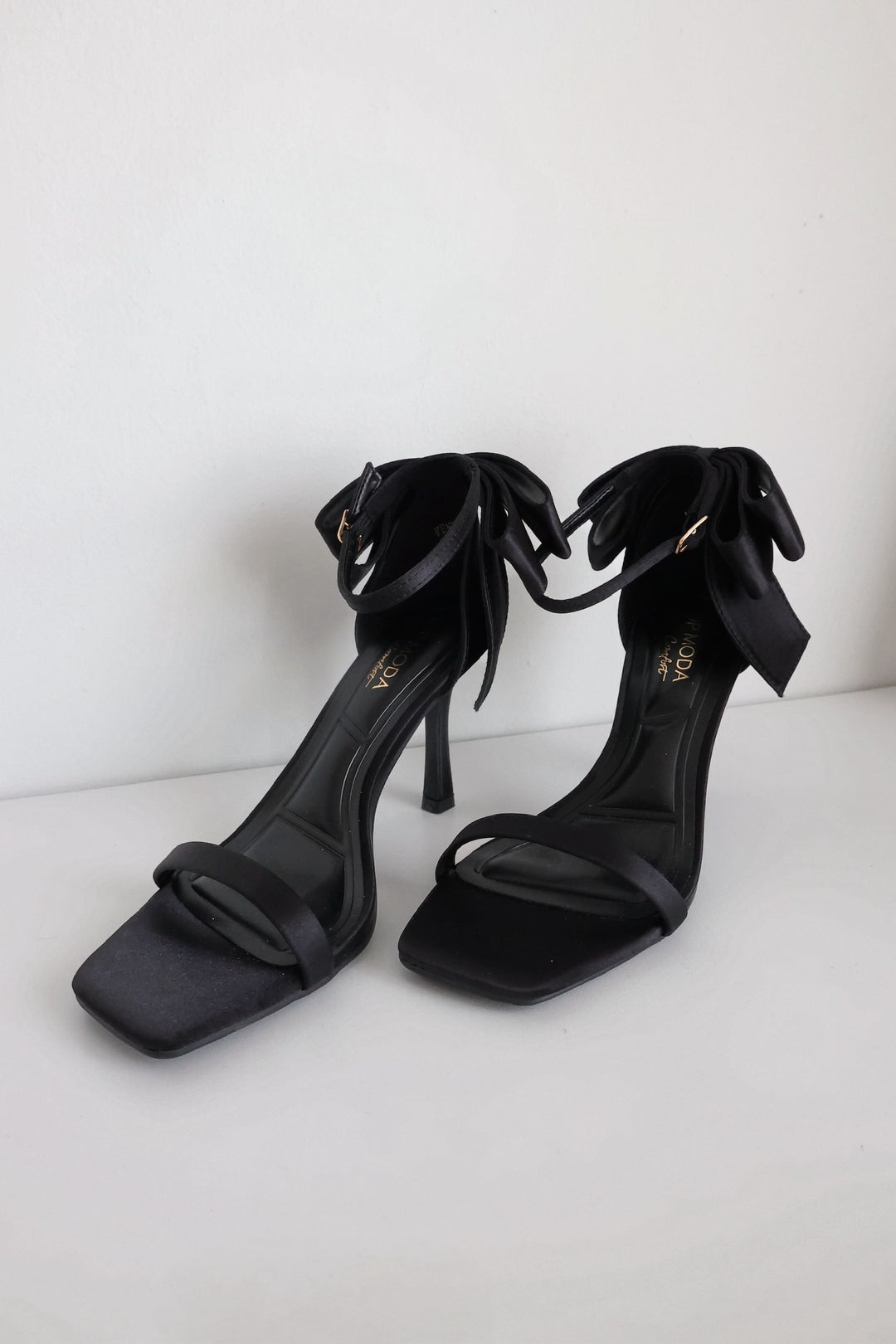 Venus Heels