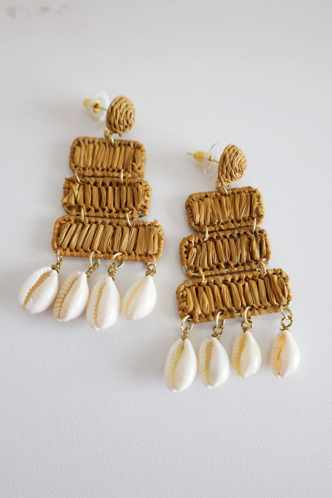 Luau Raffia Earrings (FINAL SALE)