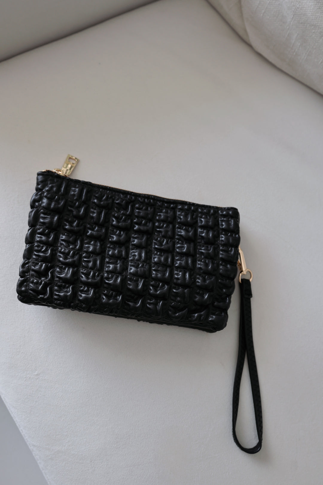 Riley Wristlet Crossbody- Black Puffer