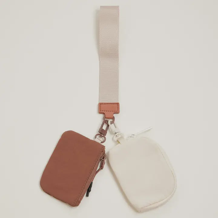 Good Time Wristlet - Beige