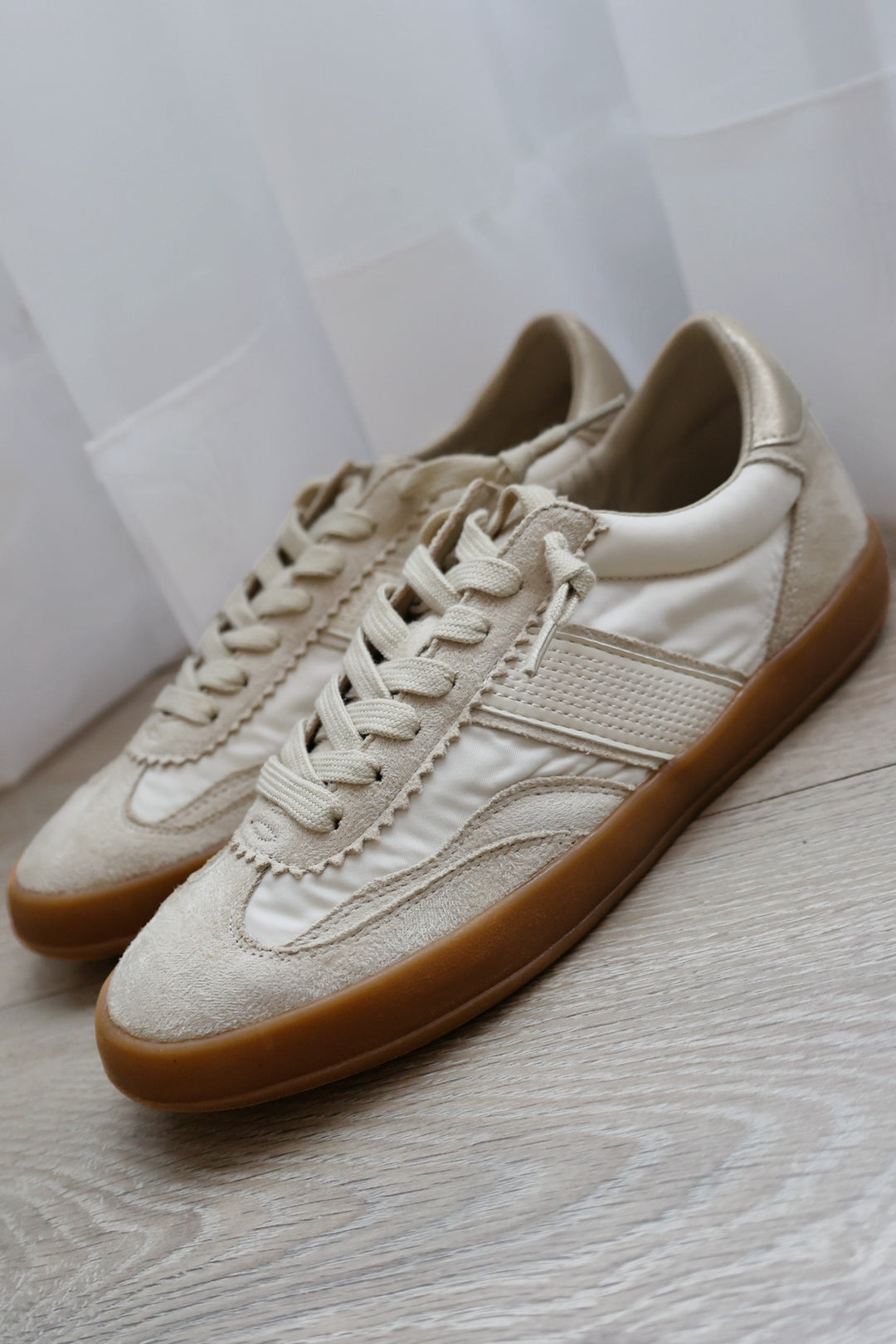 Dixie Sneaker
