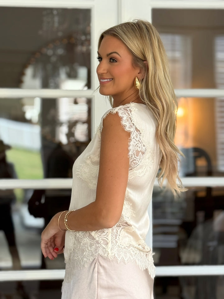 Jaris Lace Top