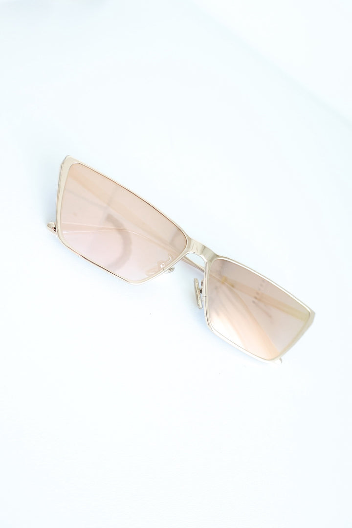 QUAY Bad Habit Adorned