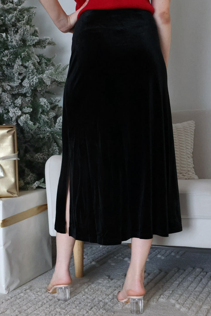 Robin Velvet Skirt- Black