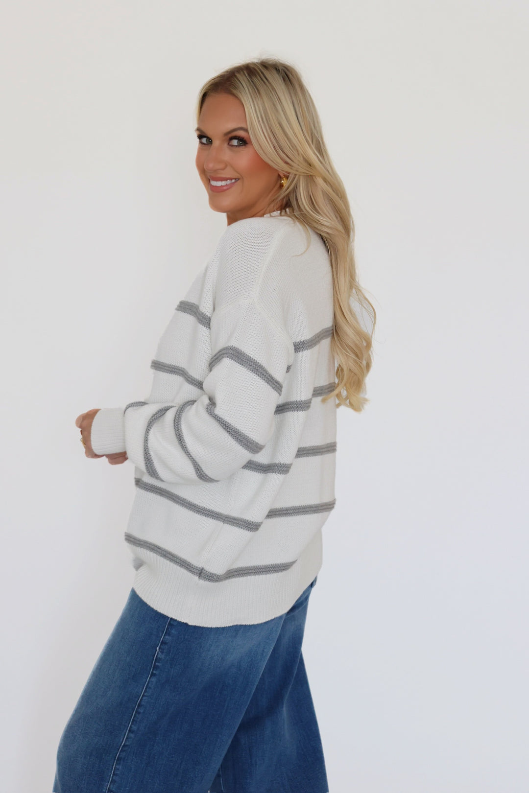 Boyfriend Stripe Sweater - White