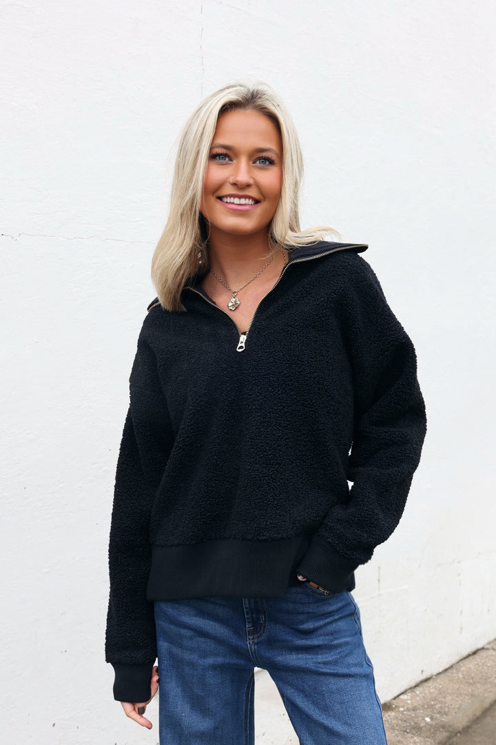 Sherpa Half Zip- Black