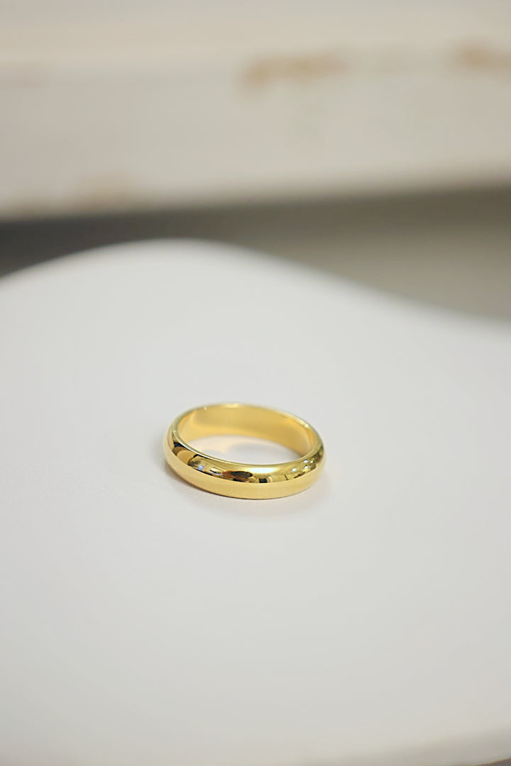 Val Ring- Gold Plated