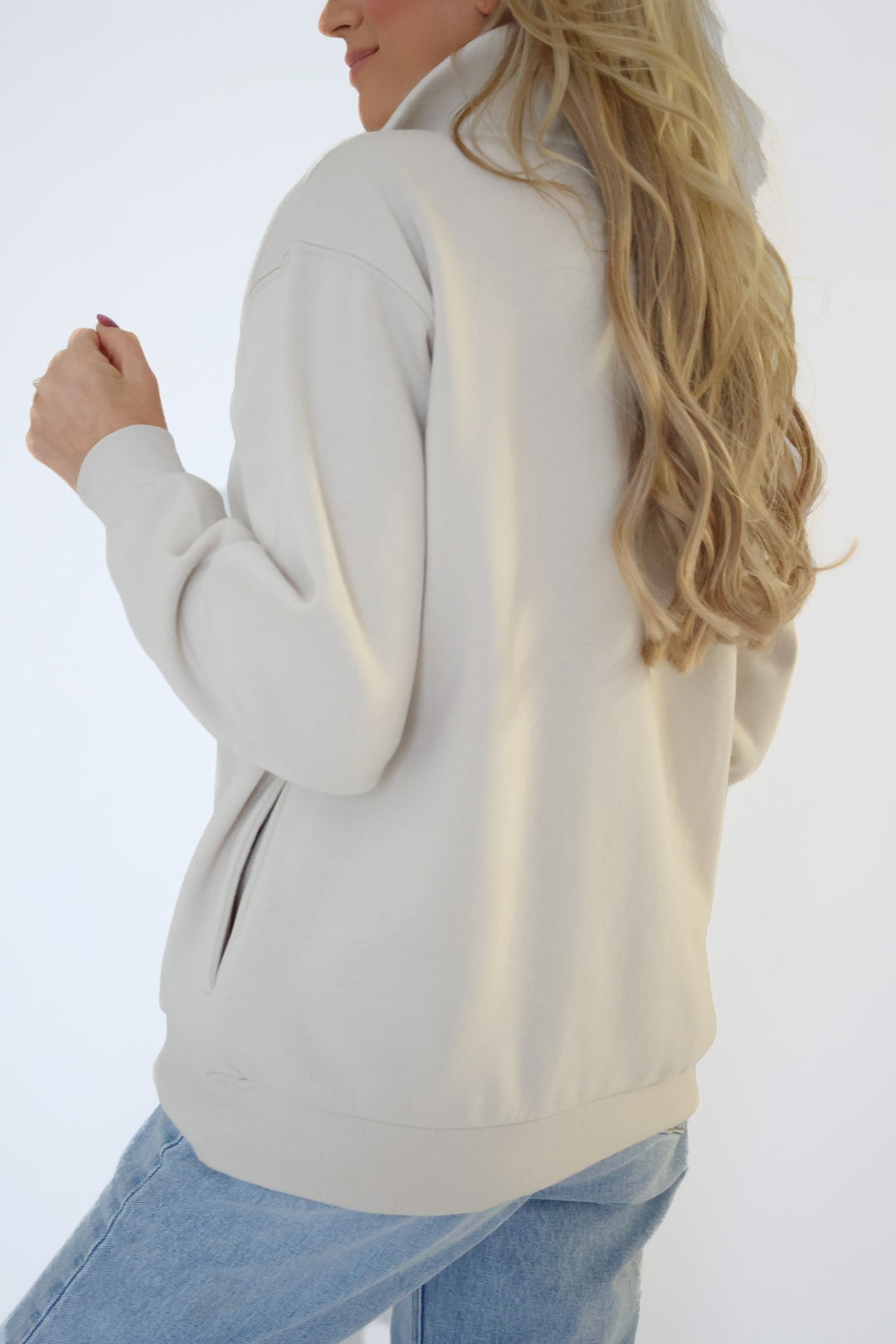 Active Pocket Sweatshirt- Beige