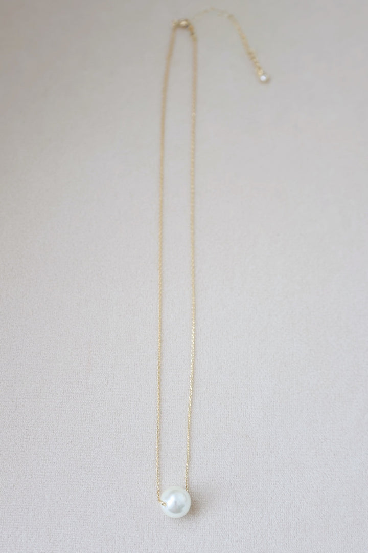 Scarlett Pearl Necklace