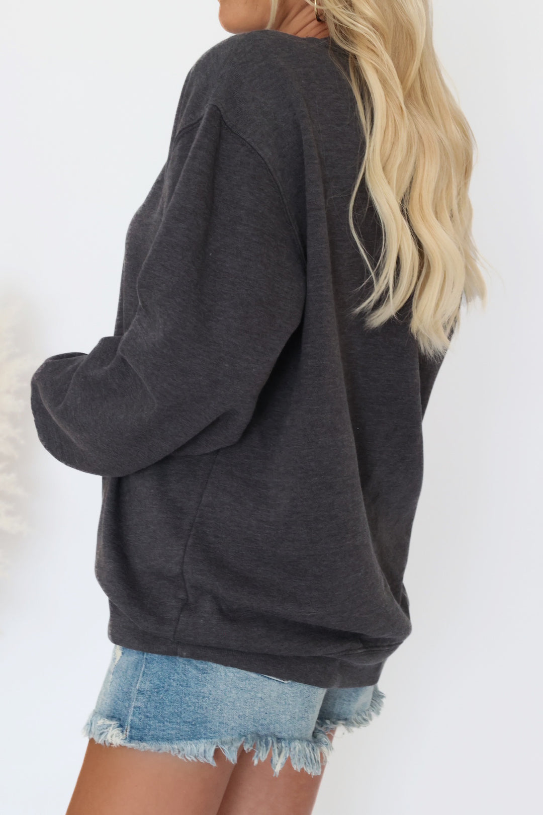 Oversized Sweatshirt - Washed Black