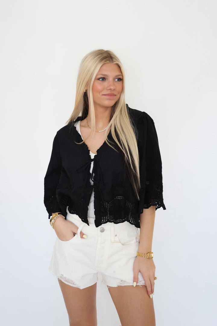 Daisy Tie Front Blouse- Black