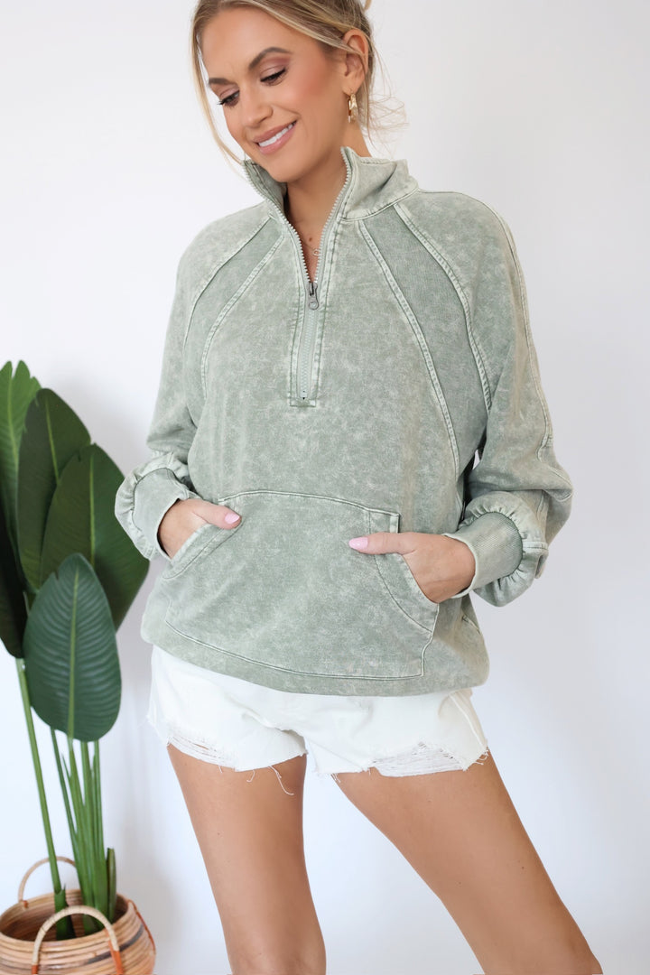 Outdoorsy Half Zip Pullover