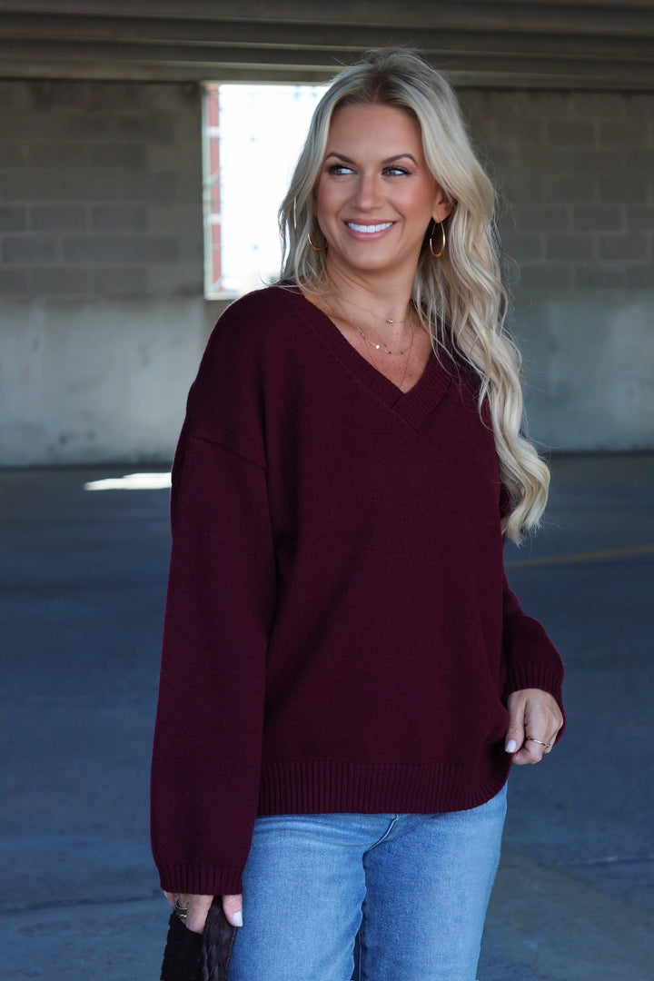 Erin V-Neck Sweater - Maroon