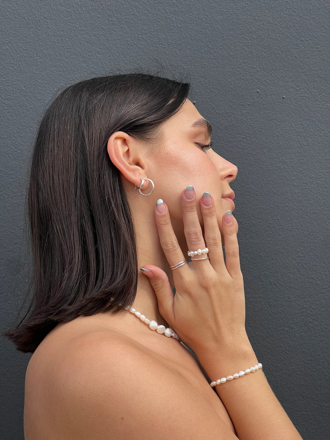 Medium Hinge Hoops- Gold Filled