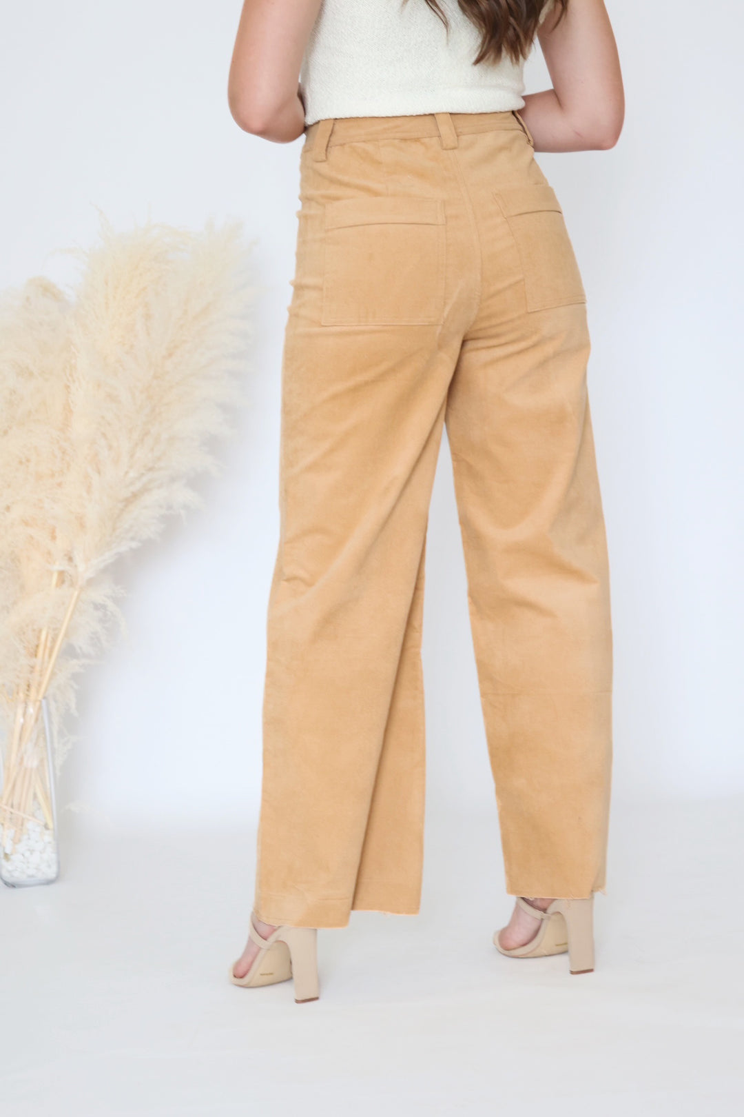 Harper Wide Leg Jean - Suede Cream Gold