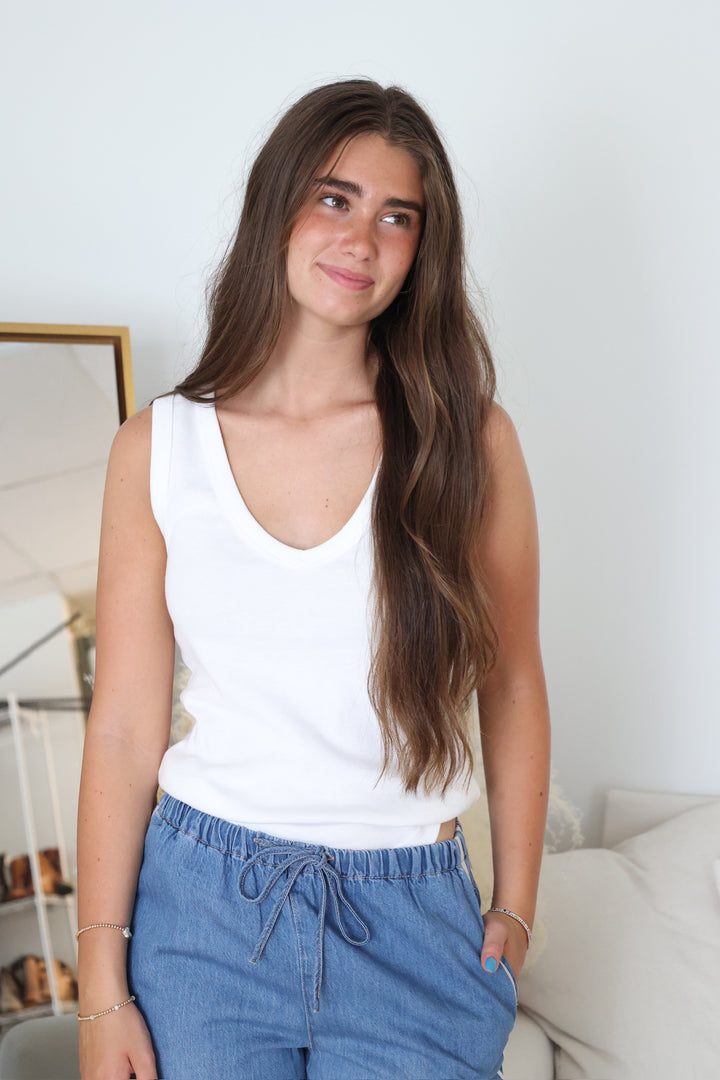 Ellie V Neck Tank