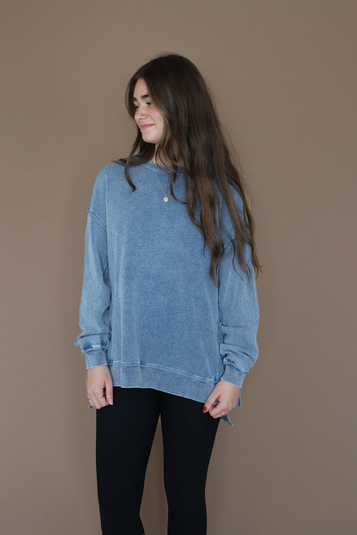 Modern Weekender- Medium Indigo