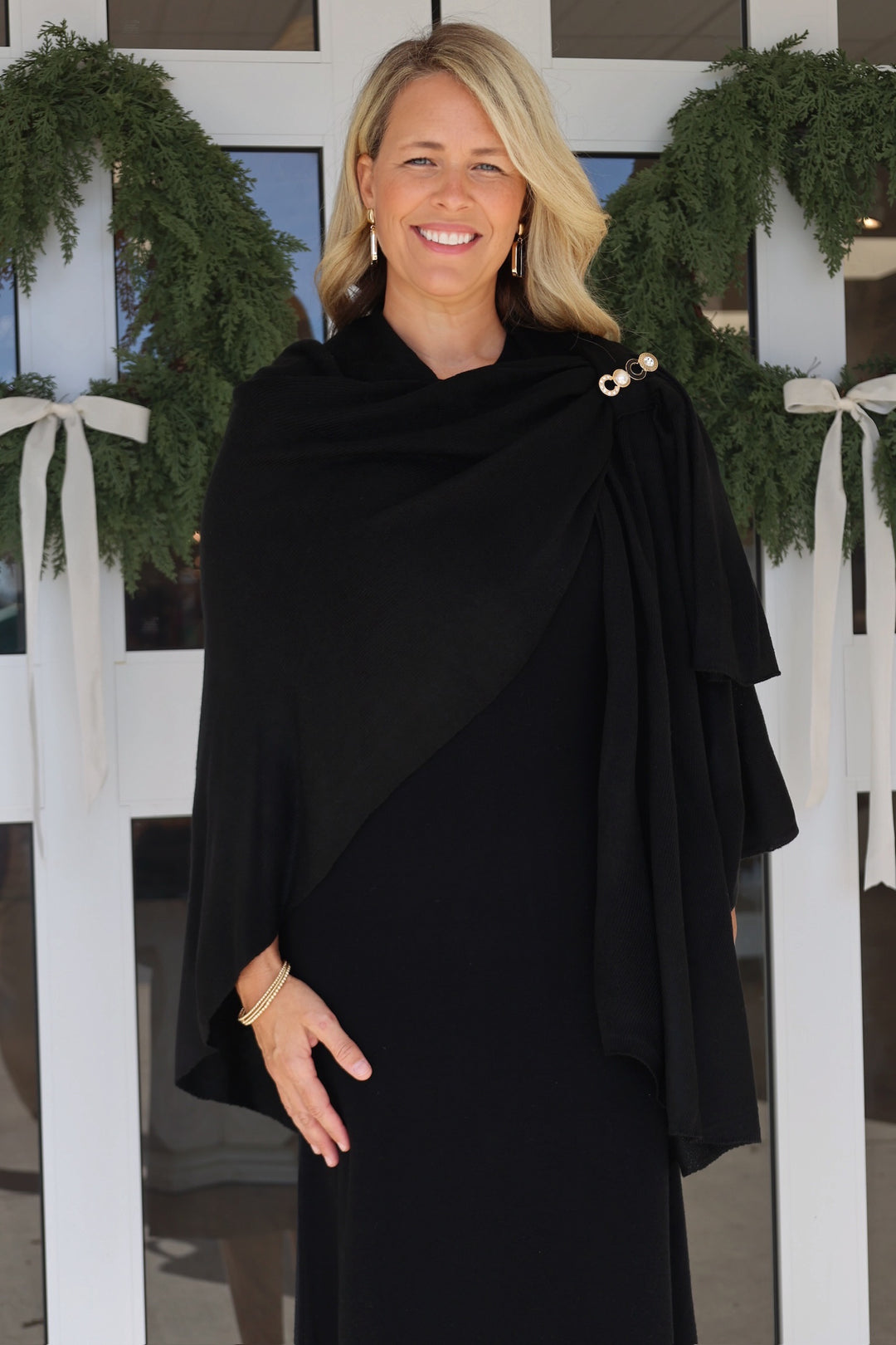 Kiara Pull Thru Wrap- Black