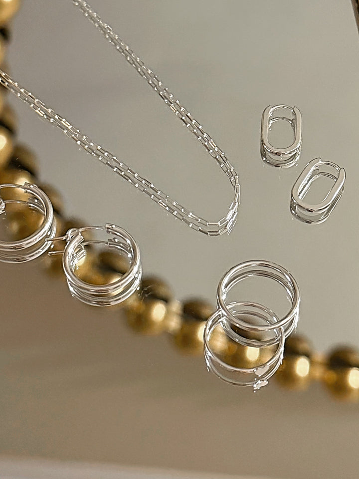 Medium Hinge Hoops- Gold Filled