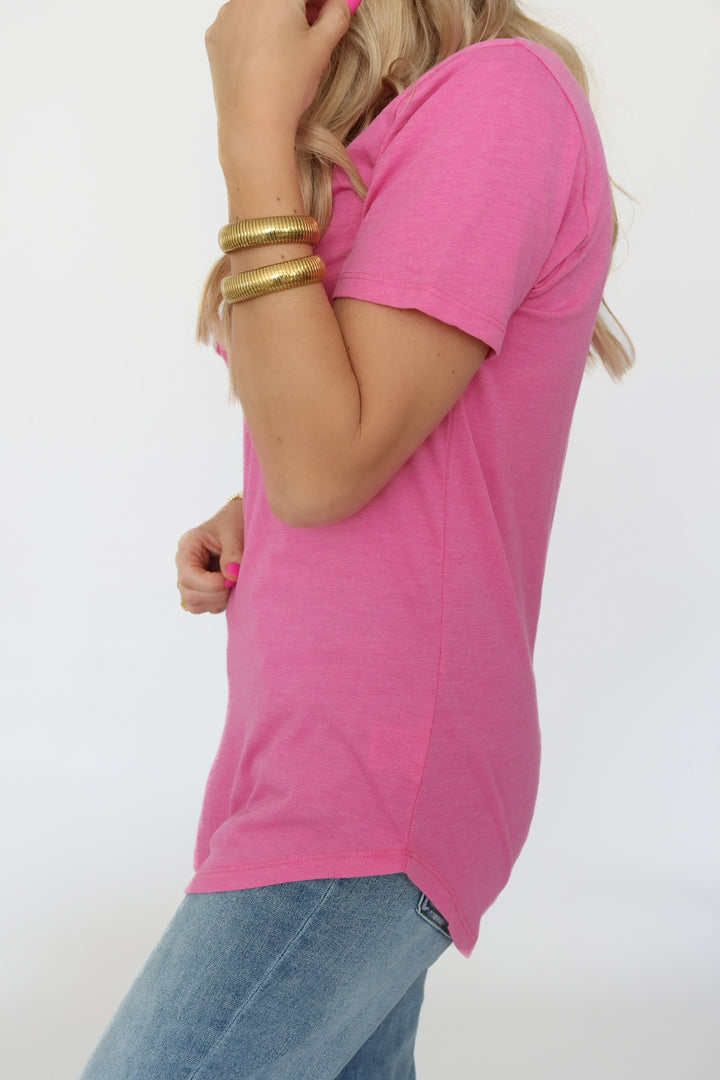 The Pocket Tee - Heartbreaker Pink