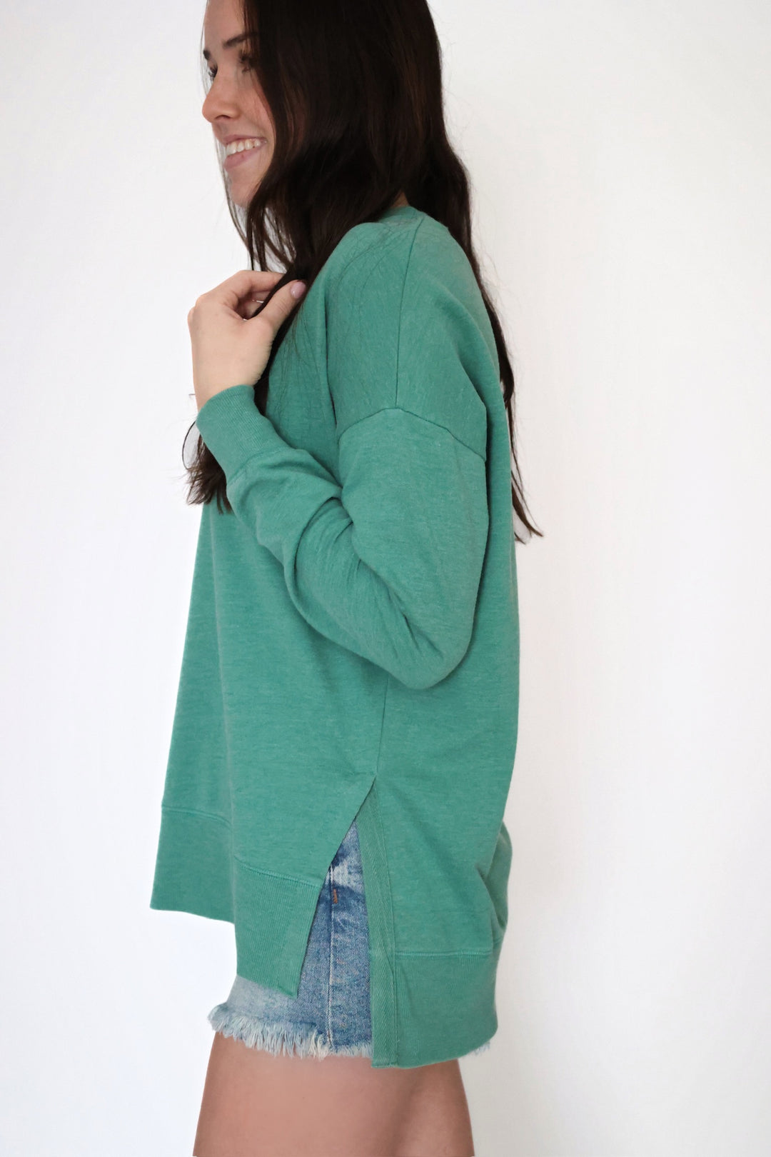 Modern V-Neck Weekender- Botnical Green