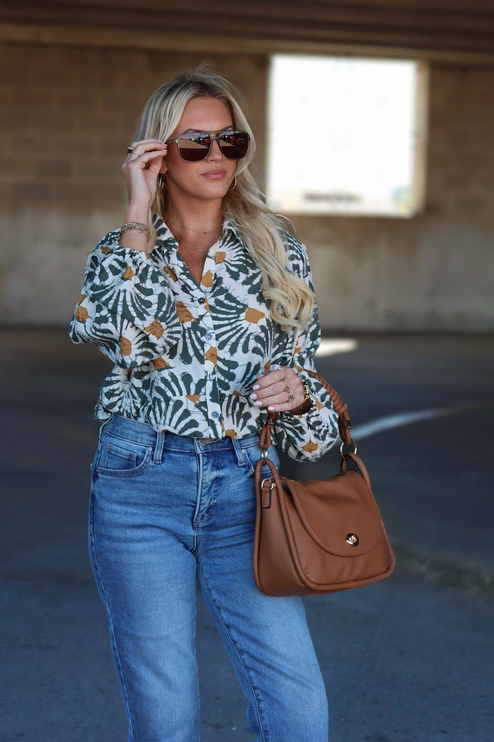 Cally Field Top