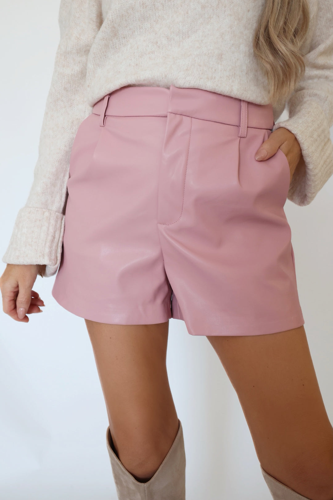 Lola Faux Leather Short - Pink