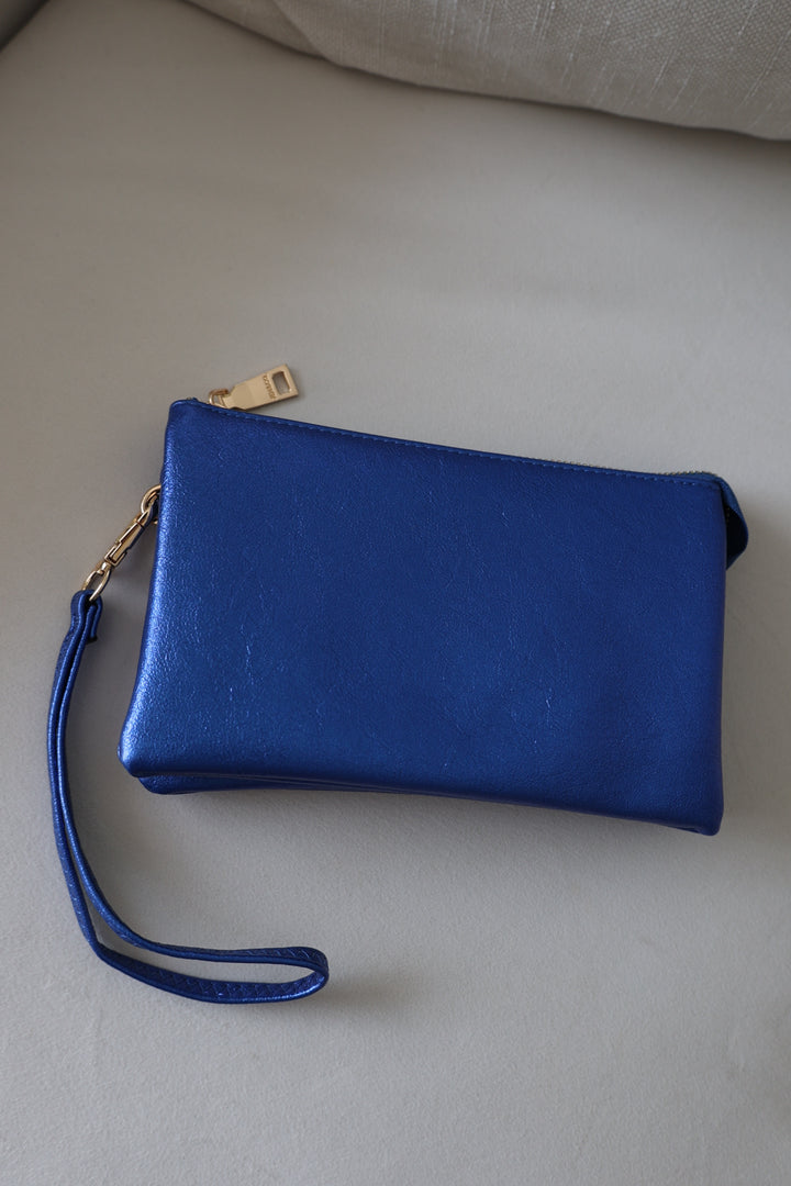 Riley Wristlet Crossbody- Metallic