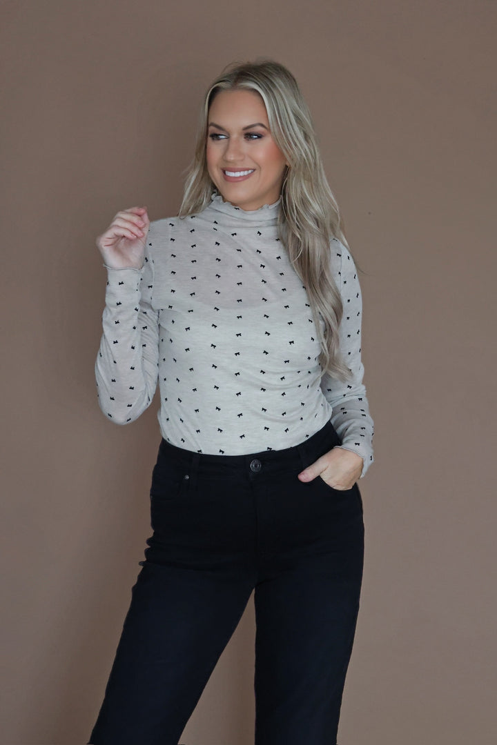 Tristan Mockneck top
