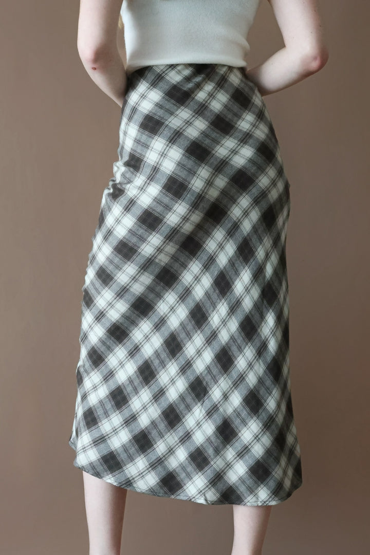 Europa Plaid Skirt