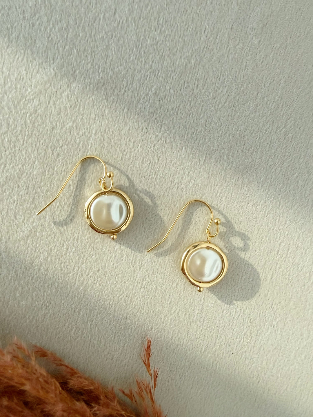 Lettie Pearl Earrings