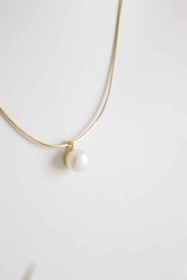Sasha Pearl Charm Necklace