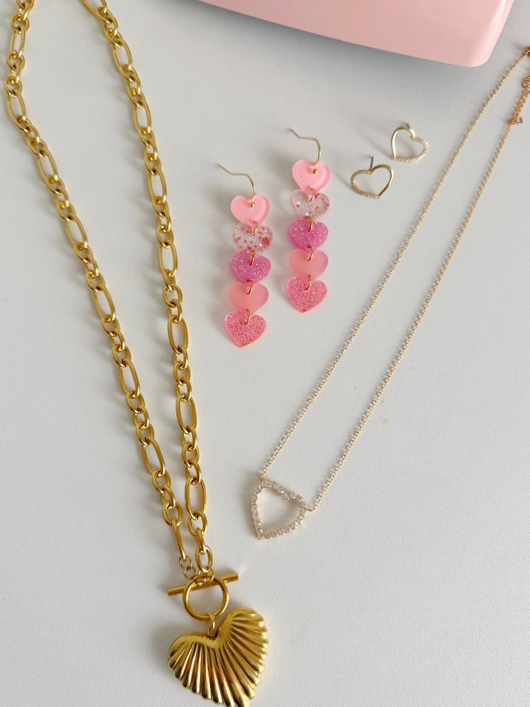 Ribbed Heart Necklace