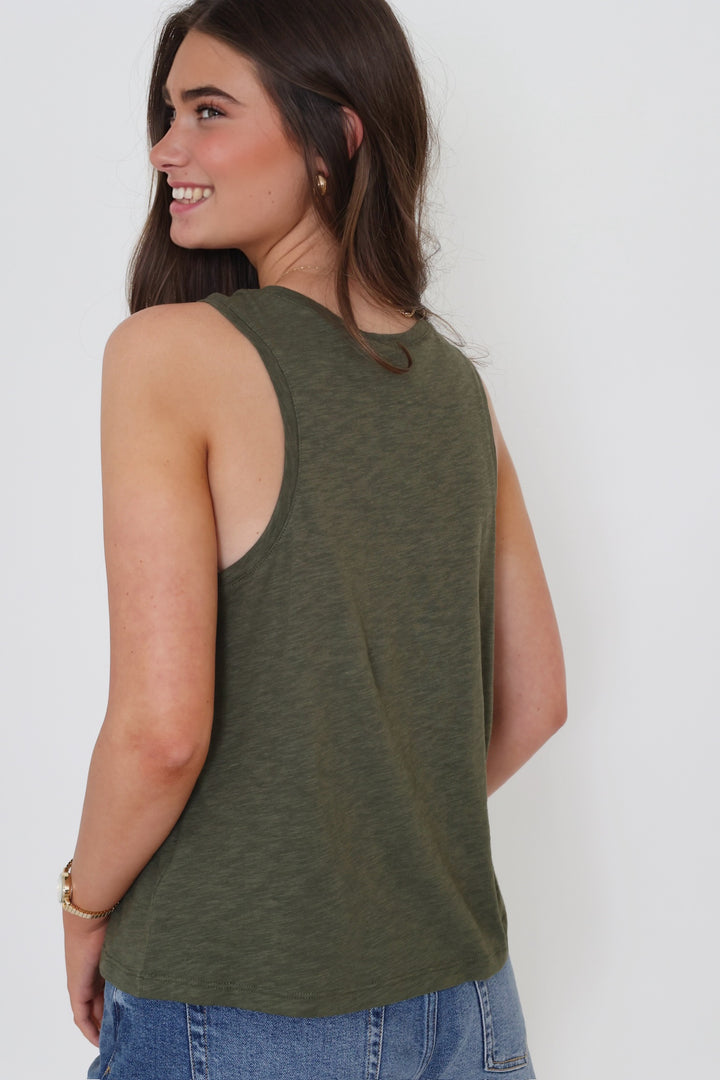 Dakota Tank