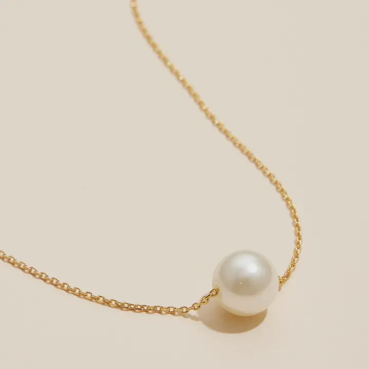 Scarlett Pearl Necklace