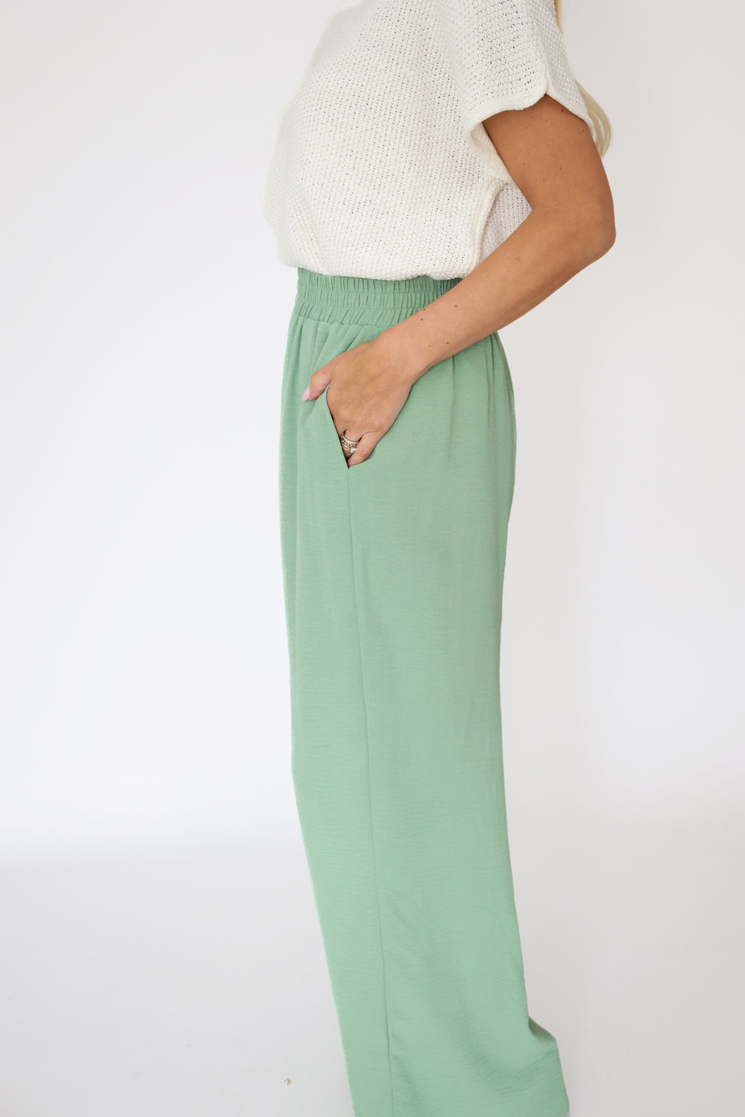 Britton Wide Leg Pant