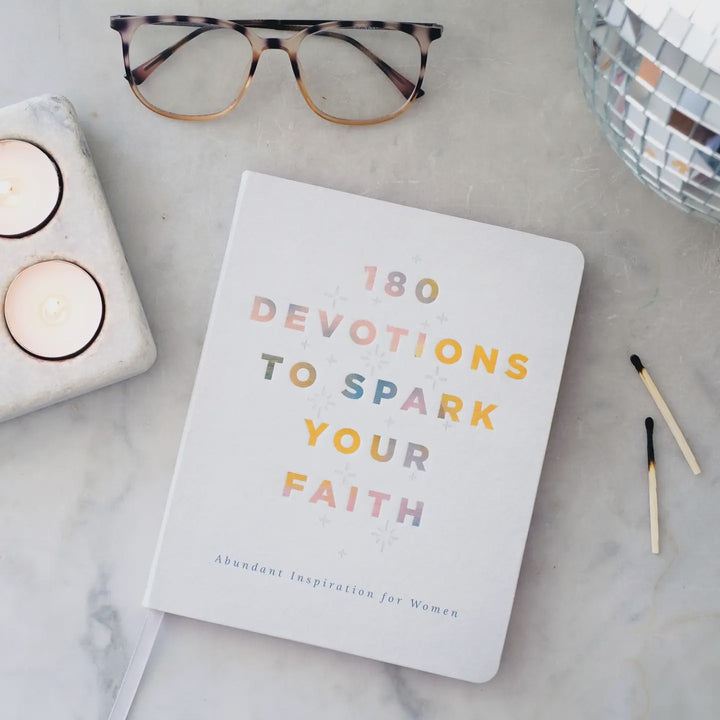 1800 Devotions To Spark Your Faith