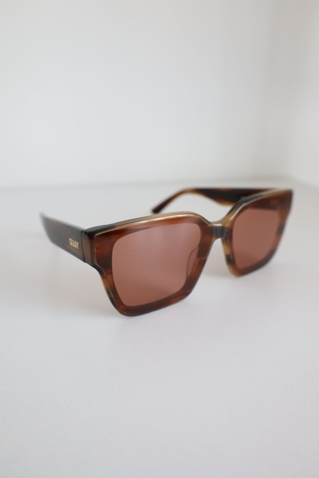 Quay - Tortoise/Apricot Drive In Sunglasses