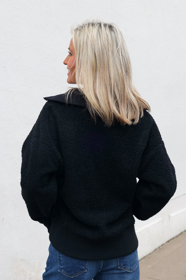 Sherpa Half Zip- Black